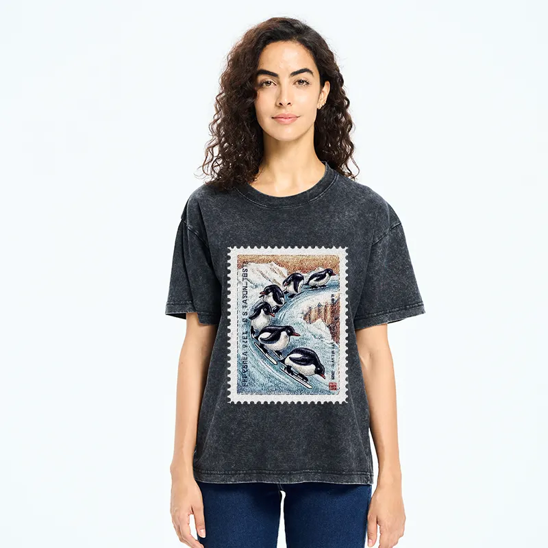 Tokyo-Tiger Gliding Penguin Stamp Washed T-Shirt