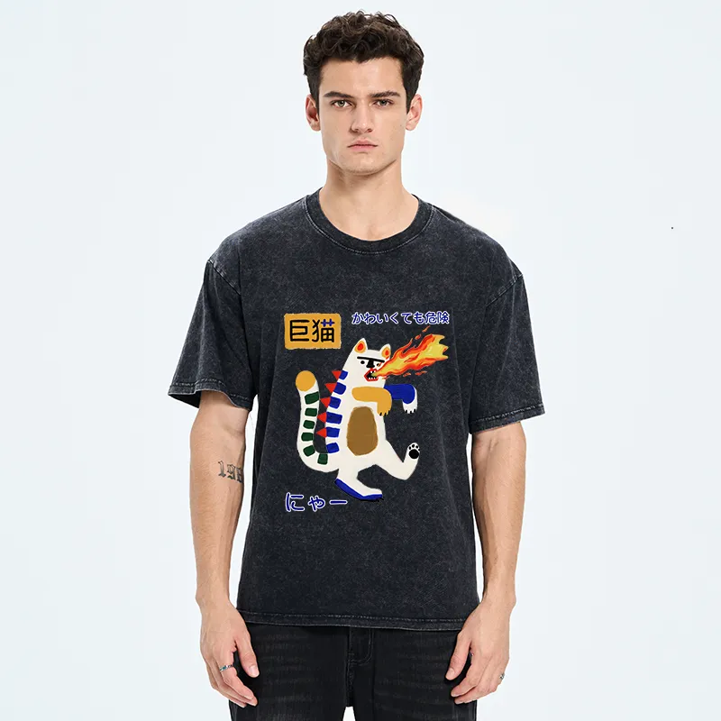 Tokyo-Tiger Fire-breathing Giant Cat Washed T-Shirt