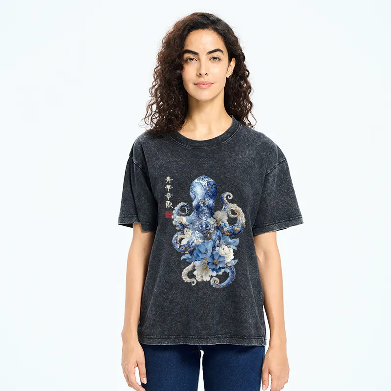 Tokyo-Tiger Porcelain Blossom Octopus Washed T-Shirt