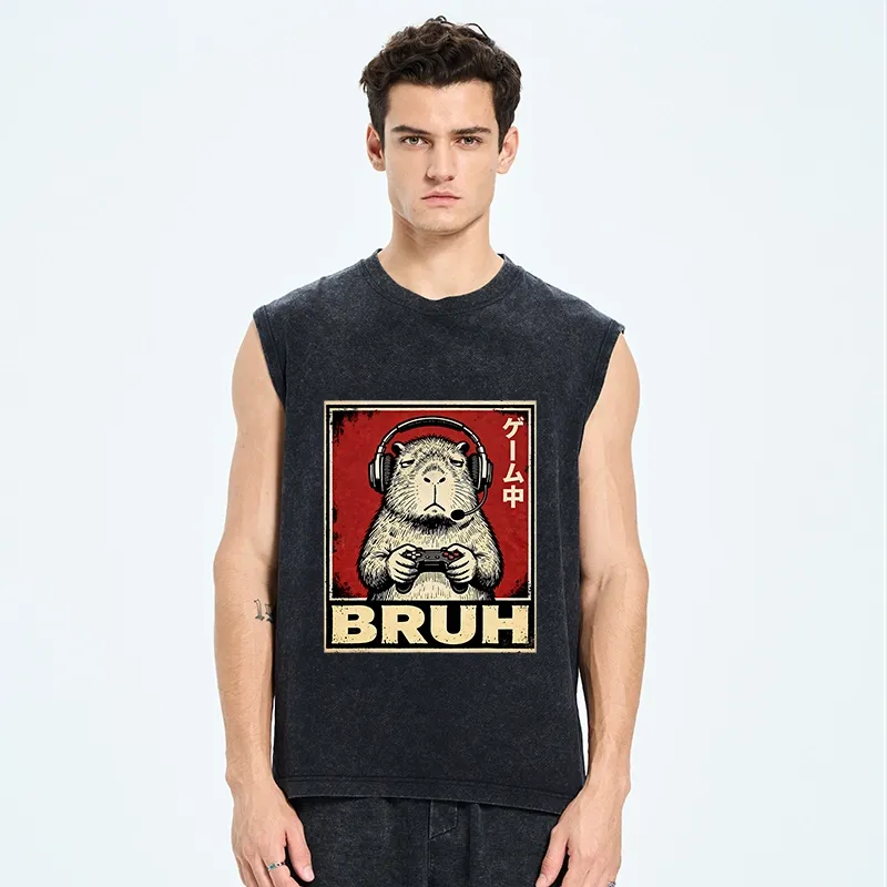 Tokyo-Tiger Funny Capybara Playing Games Washed Tank