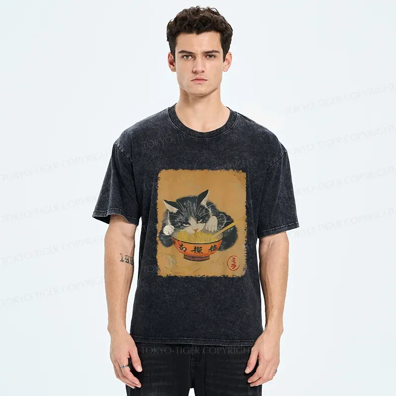 Tokyo-Tiger Vintage Black Cat Eat Ramen Washed T-Shirt