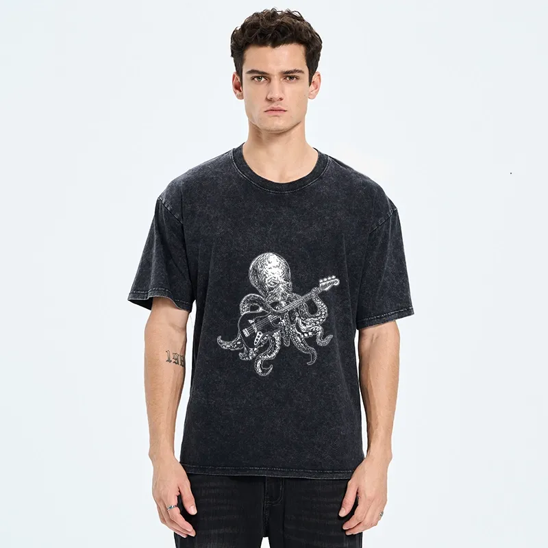 Tokyo-Tiger Octopus Bassist In The Deep Washed T-Shirt