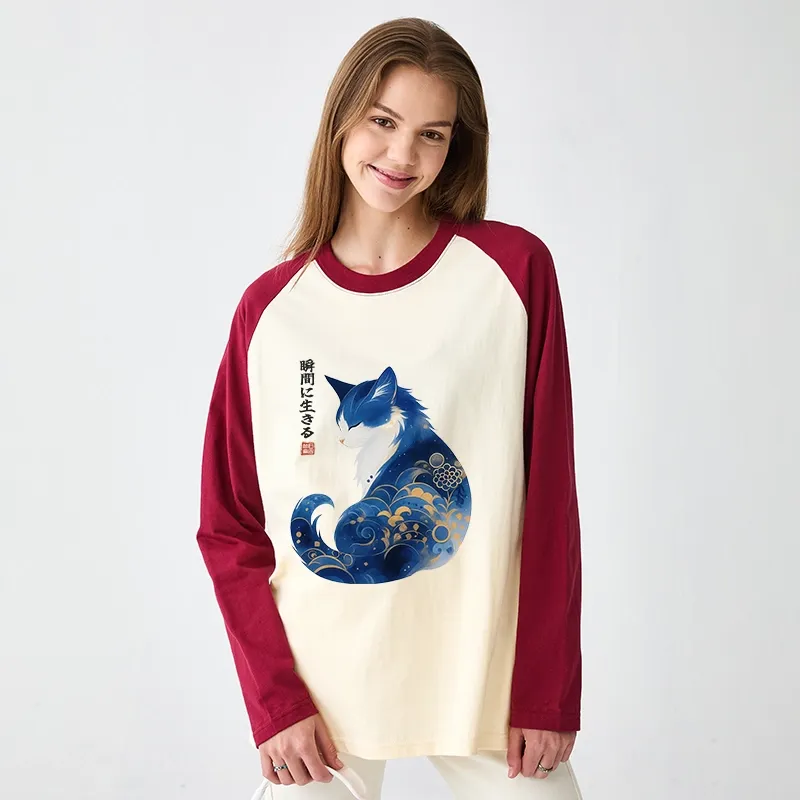 Tokyo-Tiger Retro Zen Cat: Living the Present Raglan Long Sleeve T-shirt