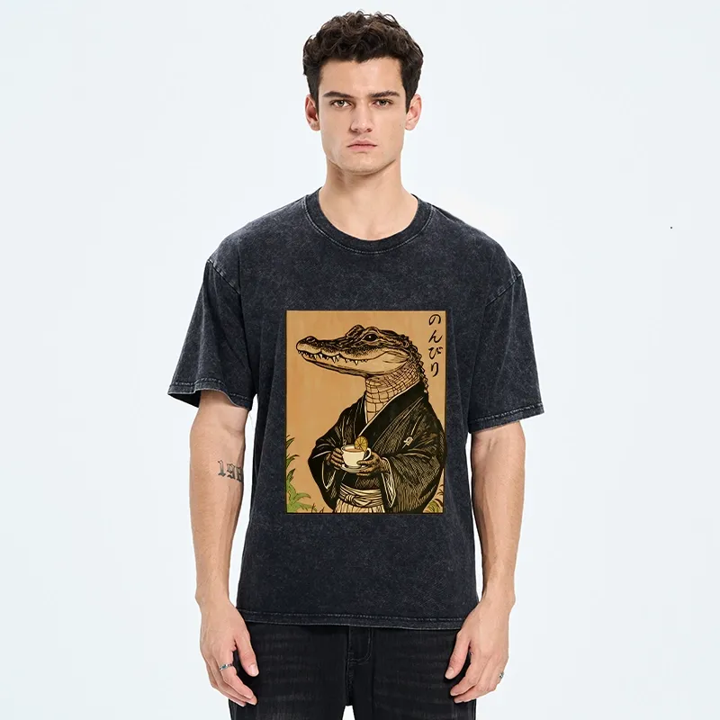 Tokyo-Tiger Alligator In Kimono Drinking Tea Washed T-Shirt