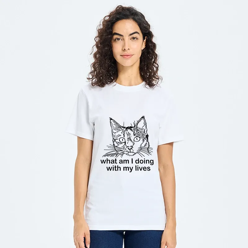 Tokyo-Tiger Confused Cat Life Reflection Classic T-Shirt