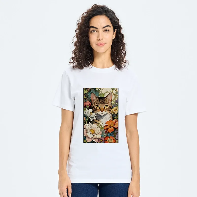 Tokyo-Tiger A Cat Hidden In Flowers Classic T-Shirt