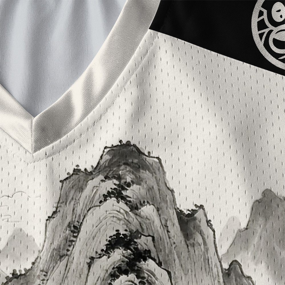 Tokyo-Tiger Samurai Cat Mountains Paneled Long Sleeve Jersey