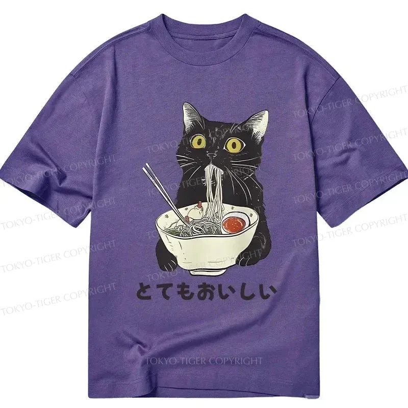 Tokyo-Tiger Cats Eat Ramen Noodles Classic T-Shirt