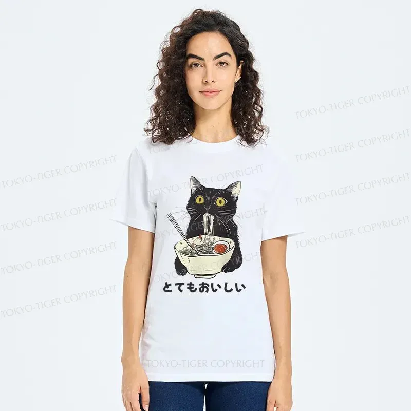 Tokyo-Tiger Cats Eat Ramen Noodles Classic T-Shirt