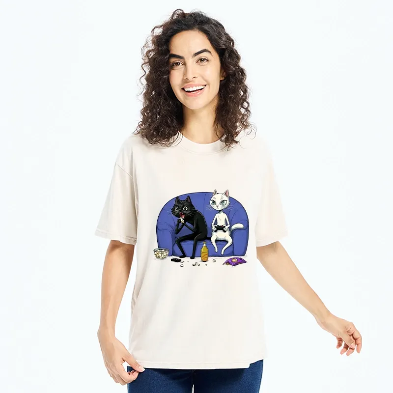 Tokyo-Tiger Two Cats One Couch Endless Fun Washed T-Shirt