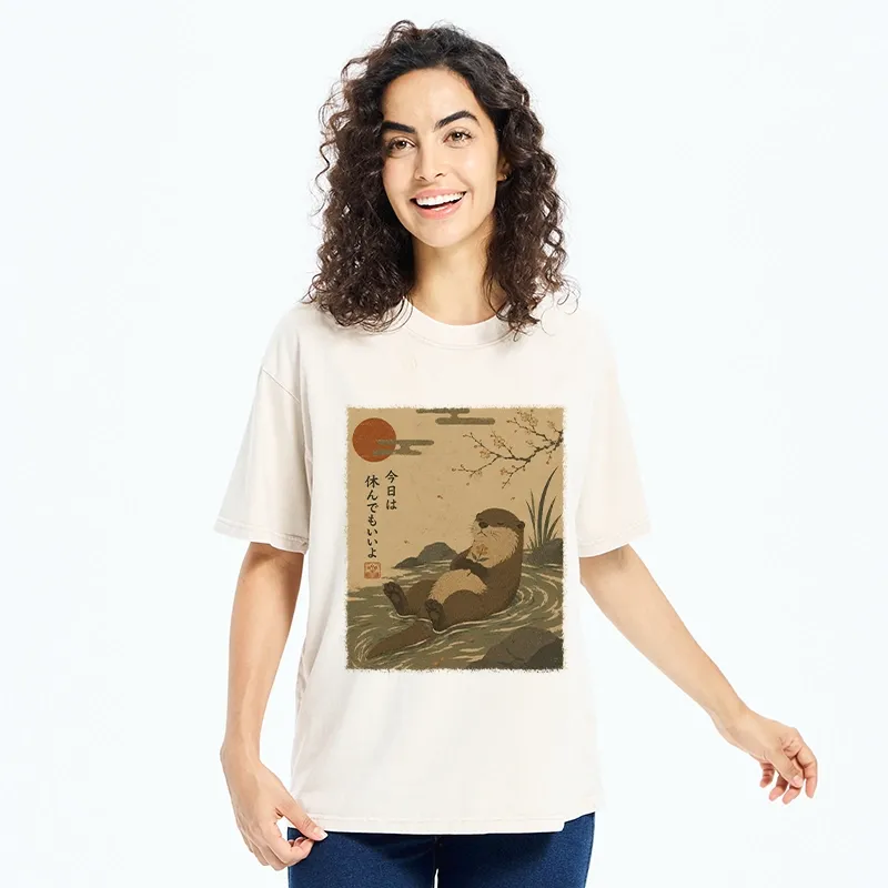 Tokyo-Tiger Floating Otter Relax Japanese Art Washed T-Shirt
