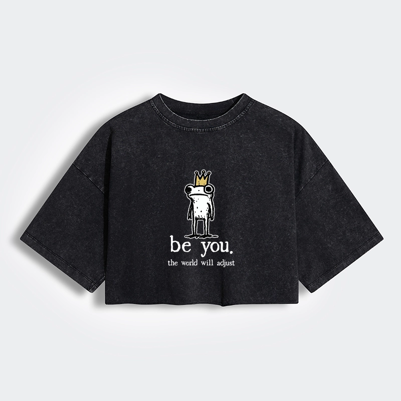 Tokyo-Tiger Crown Frog Stays True To Self Women's Washed Crop T-Shirt