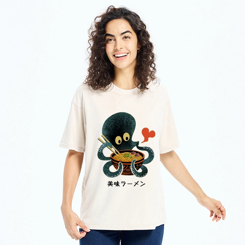 Tokyo-Tiger Octopus Uses Chopsticks For Ramen Washed T-Shirt 