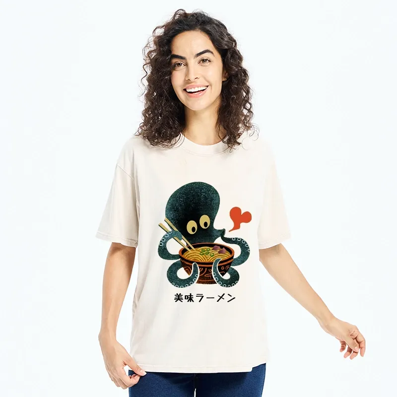 Tokyo-Tiger Octopus Uses Chopsticks For Ramen Washed T-Shirt 