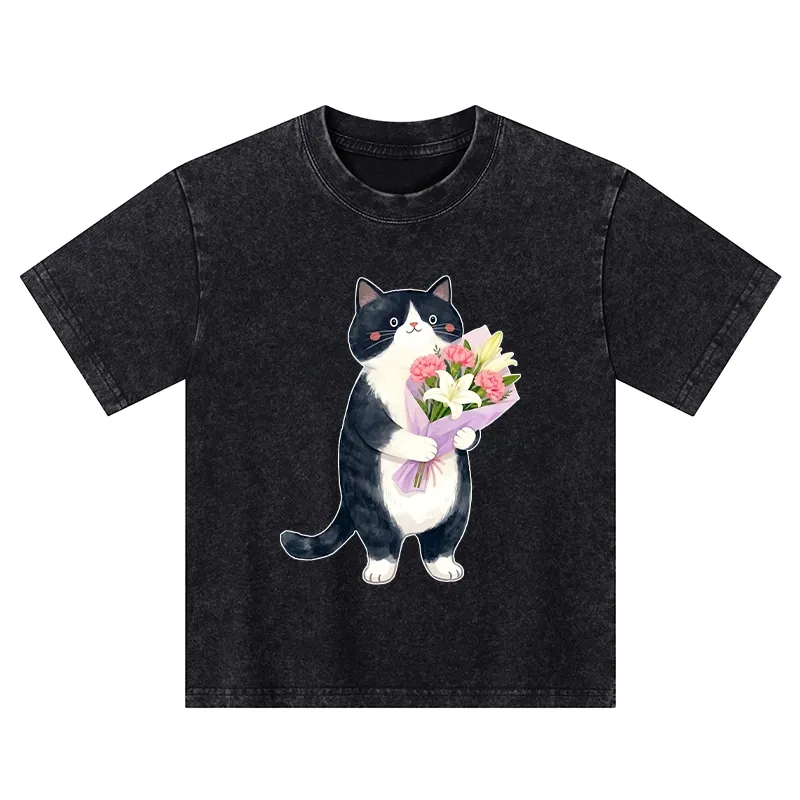 Tokyo-Tiger Sweet Cat Delivers Flowers Kids Washed T-Shirt