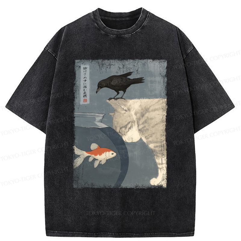 Tokyo-Tiger Crow And Cat Watching Fish T-Shirt