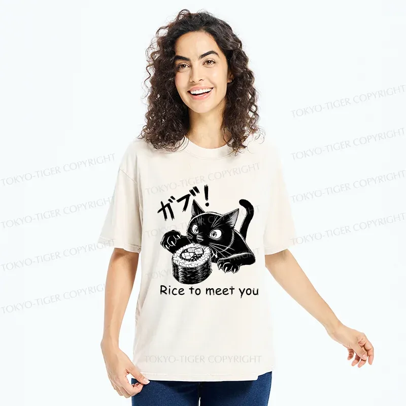 Tokyo-Tiger Fierce Cat Eating Sushi Washed T-Shirt