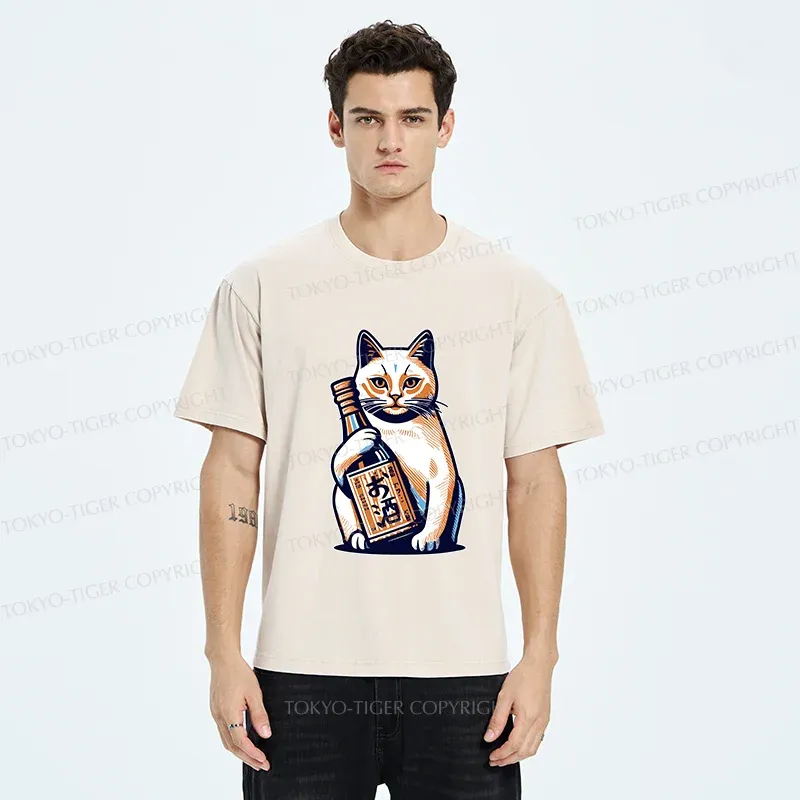 Tokyo-Tiger Cat Holding Wine Washed T-Shirt