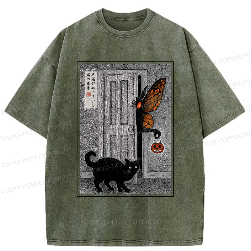Tokyo-Tiger Halloween Mothman Visits Washed T-Shirt