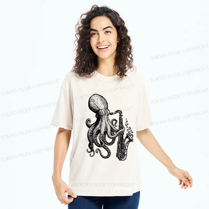 Tokyo-Tiger Octopus Playing Saxophone Washed T-Shirt