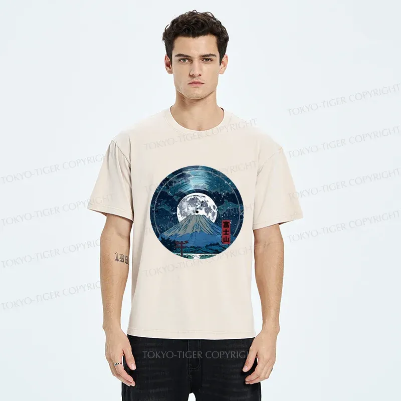 Tokyo-Tiger Mount Fuji Under The Aurora Washed T-Shirt