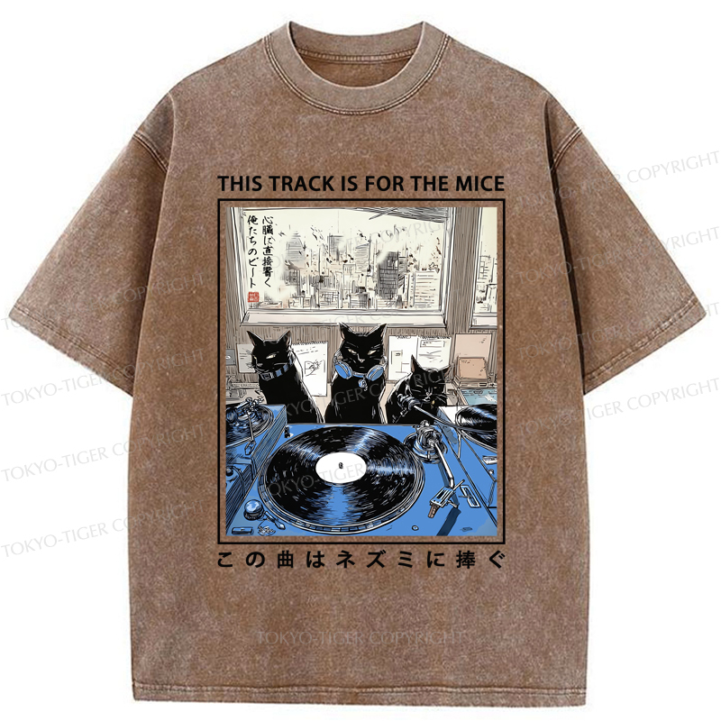 Tokyo-Tiger Three Cats Perform A Song For The Mice Washed T-Shirt