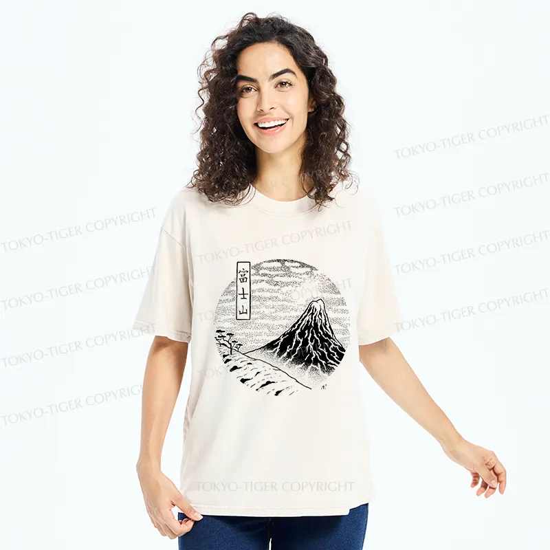 Tokyo-Tiger Mount Fuji Painting Washed T-Shirt