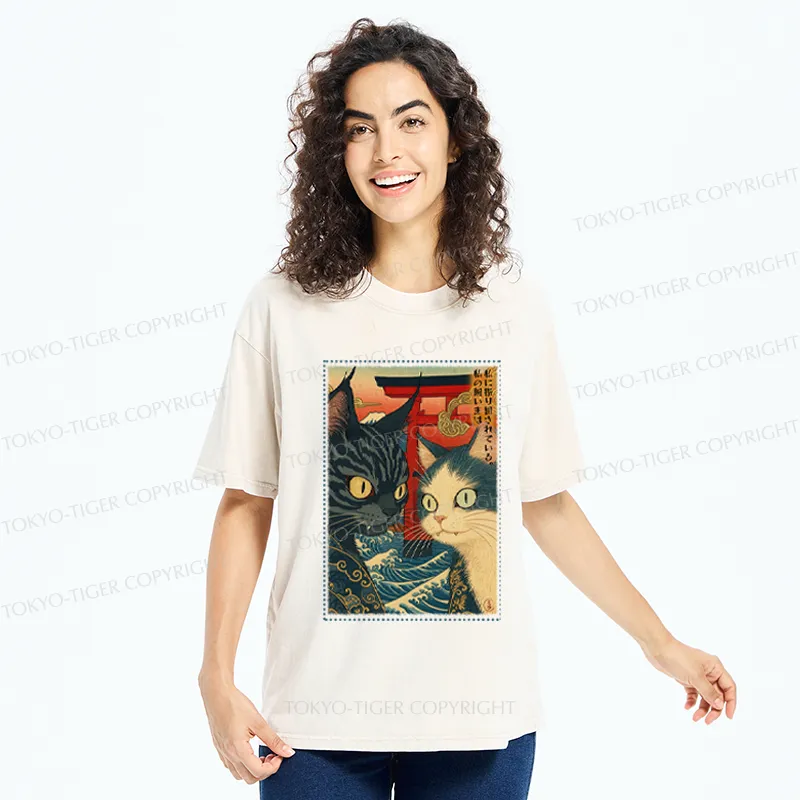 Tokyo-Tiger Ukiyoe Cat Teased Owner Poster Washed T-Shirt