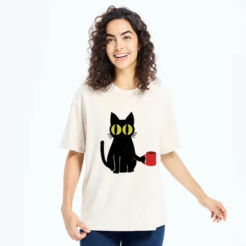 Tokyo-Tiger Cat Holding Coffee Washed T-Shirt