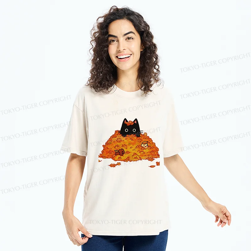 Tokyo-Tiger Black Cat In Autumn Leaves Washed T-Shirt