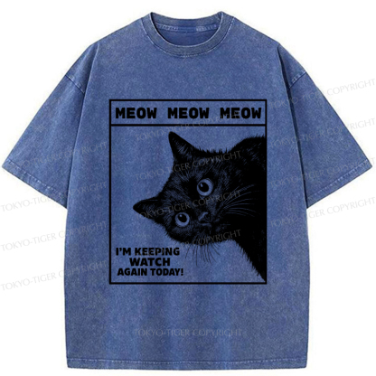 Tokyo-Tiger The cat says, 'I'm watching you.' Washed T-Shirt