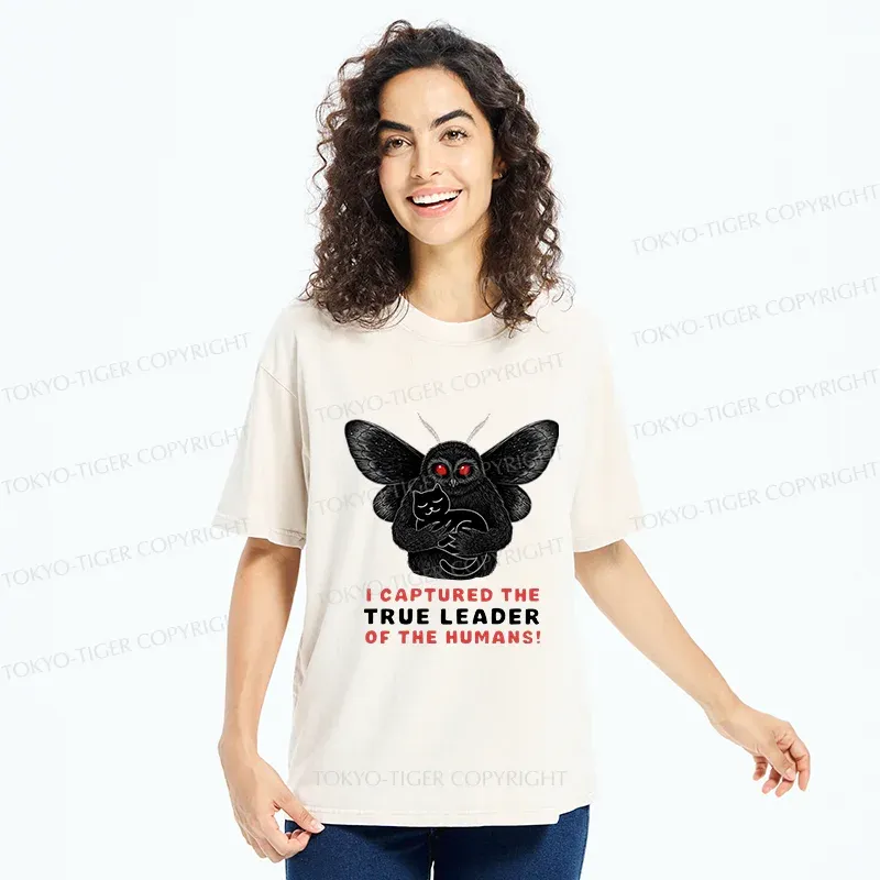 Tokyo-Tiger Mothman Catches Cat Washed T-Shirt