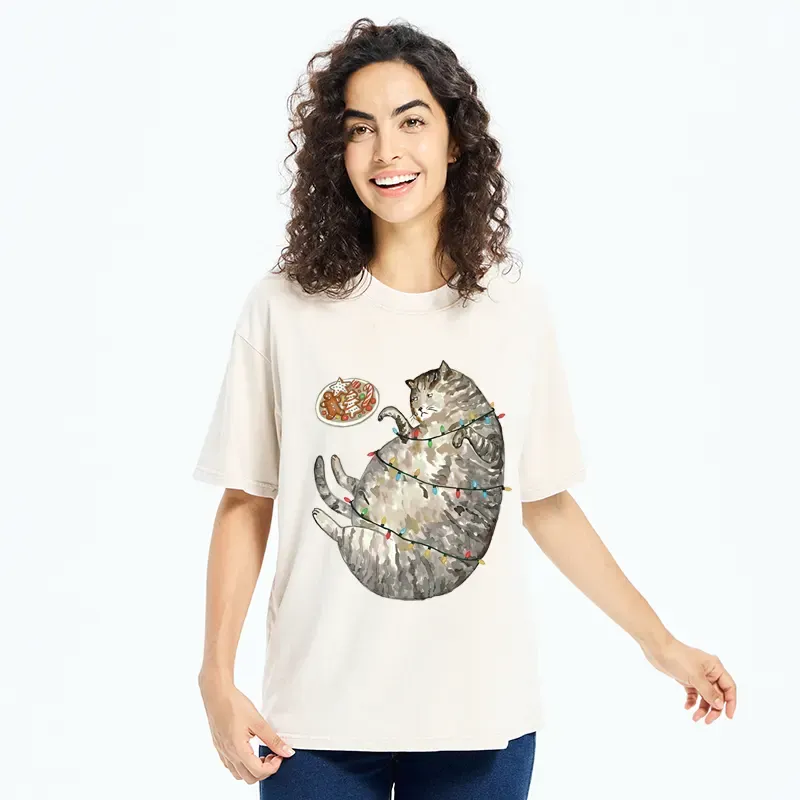 Tokyo-Tiger Dress The Cat Up In Christmas Spirit Washed T-Shirt