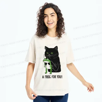 Tokyo-Tiger Cat Holding Frog Washed T-Shirt