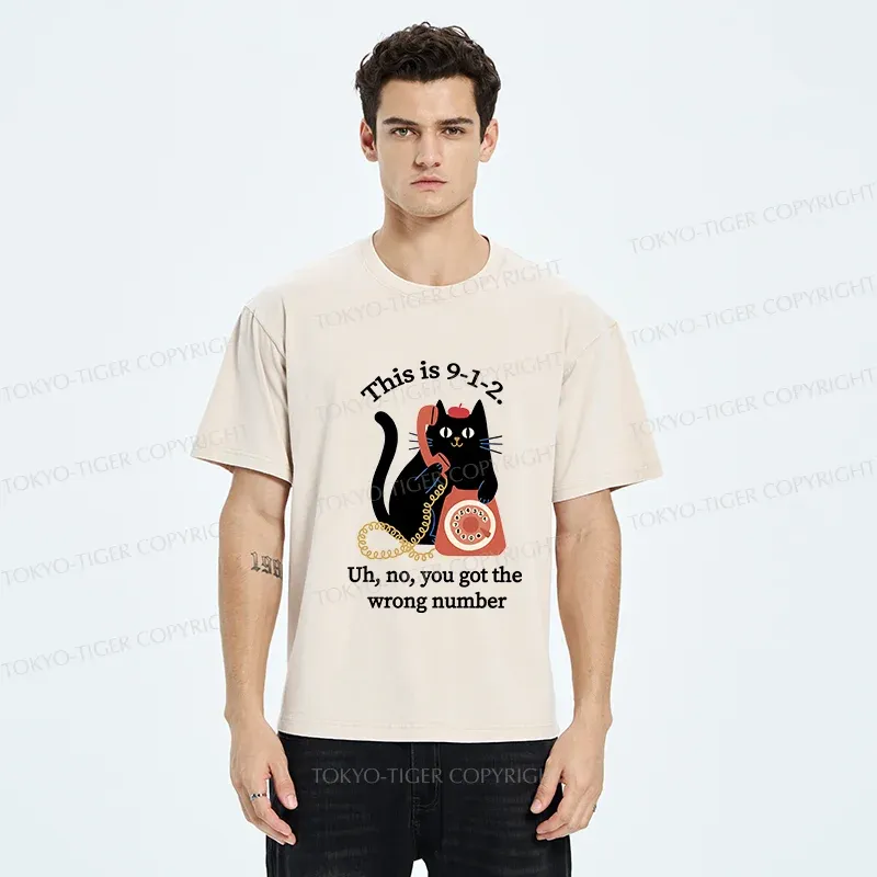Tokyo-Tiger Cat Makes A Phone Call Washed T-Shirt