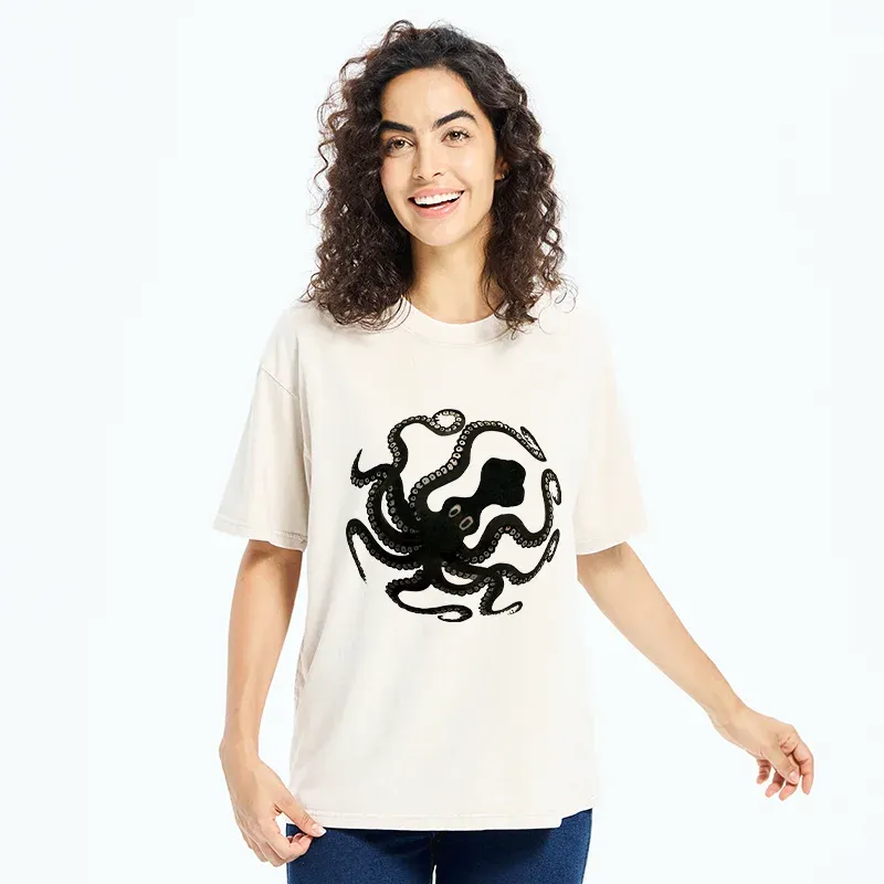 Tokyo-Tiger Octopus Surrounds Washed T-Shirt
