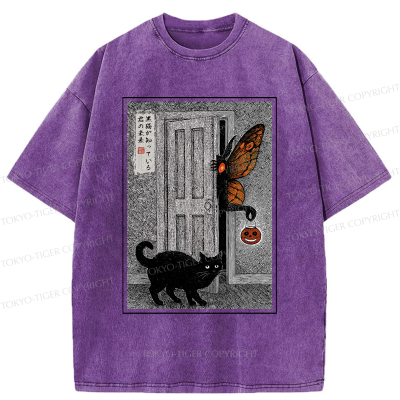 Tokyo-Tiger Halloween Mothman Visits Washed T-Shirt