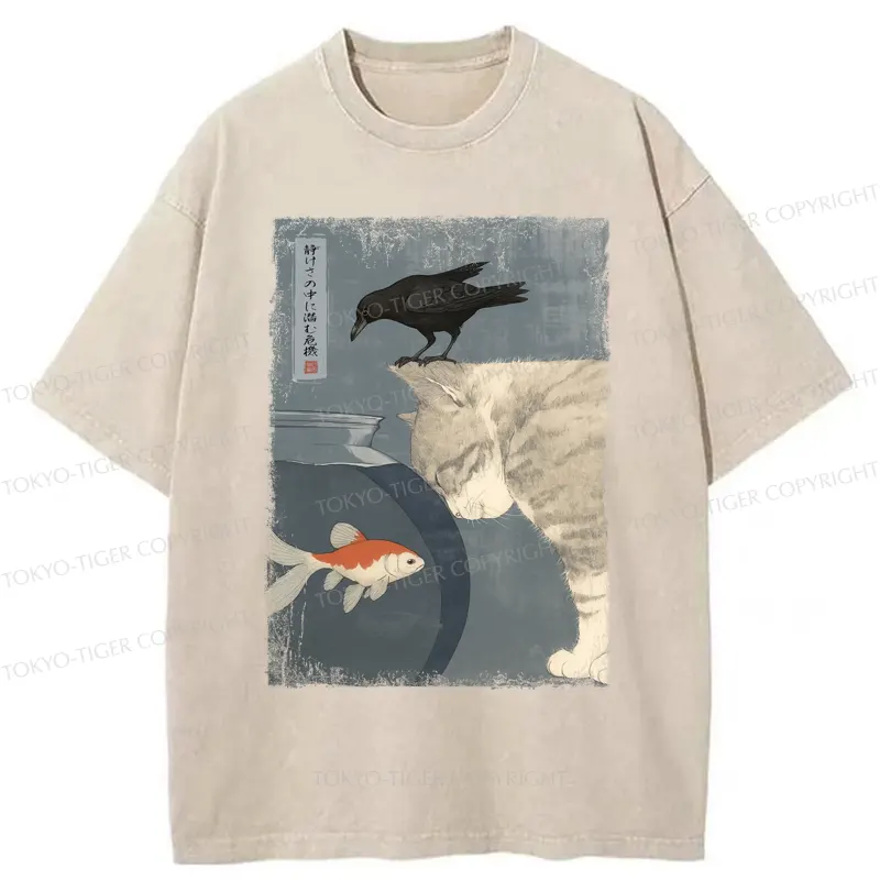 Tokyo-Tiger Crow And Cat Watching Fish T-Shirt