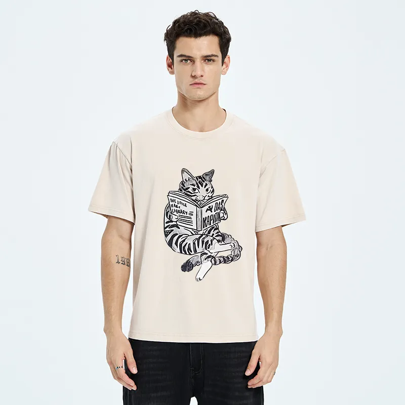 Tokyo-Tiger Cat Reading Books Washed T-Shirt