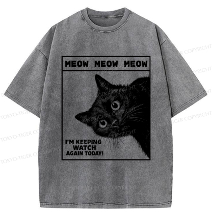 Tokyo-Tiger The cat says, 'I'm watching you.' Washed T-Shirt