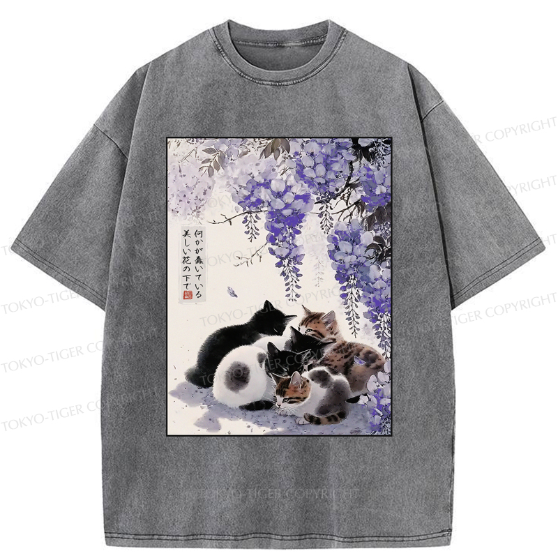 Tokyo-Tiger Cats plotting under the wisteria T-Shirt