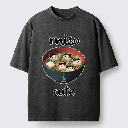 Tokyo-Tiger Cats In A Bowl Of Miso Washed T-Shirt
