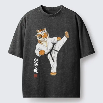 Tokyo-Tiger Karate Kick Tiger Washed T-Shirt