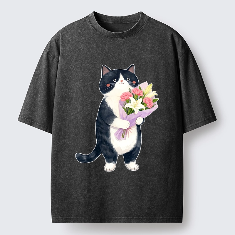 Tokyo-Tiger Sweet Cat Delivers Flowers Washed T-Shirt