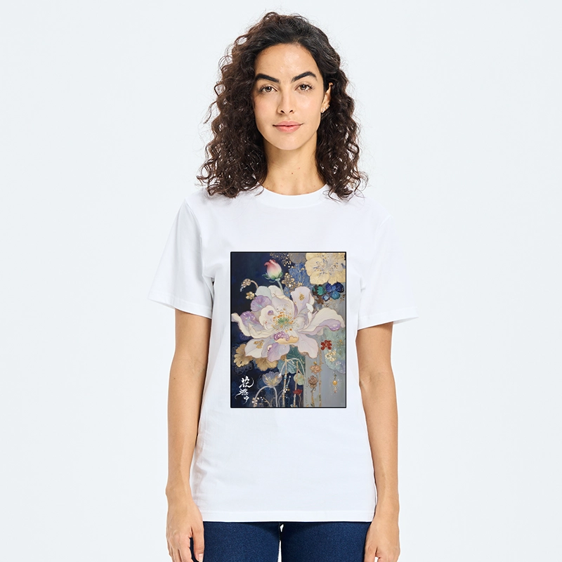 Tokyo-Tiger Golden Flower Bloom In The Night Classic T-Shirt
