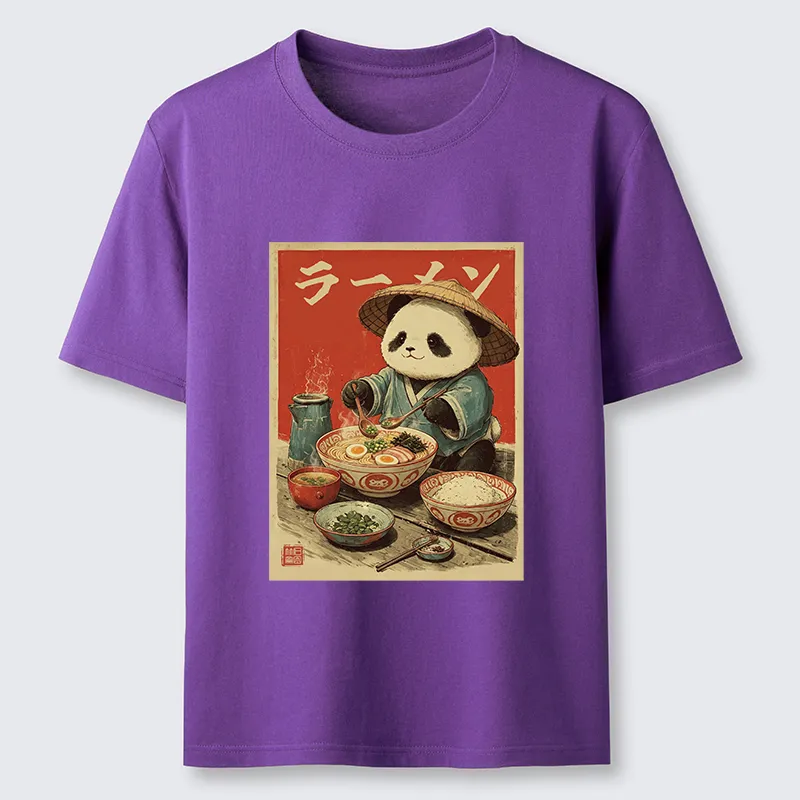 Tokyo-Tiger Panda Enjoying Ramen Classic T-Shirt