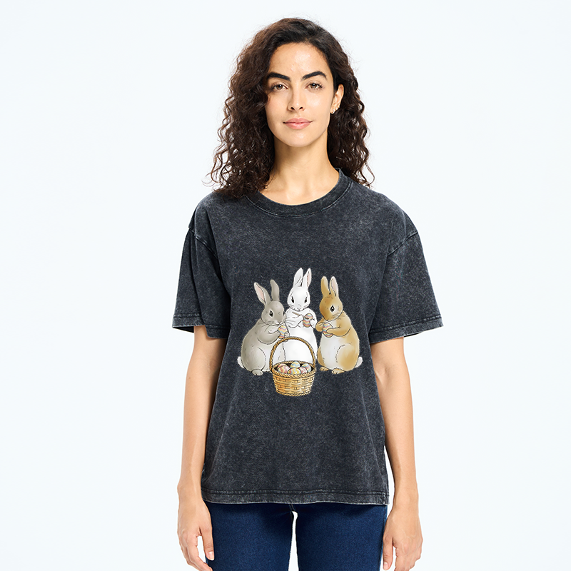 Tokyo-Tiger Rabbit Decorating Eggs Washed T-Shirt