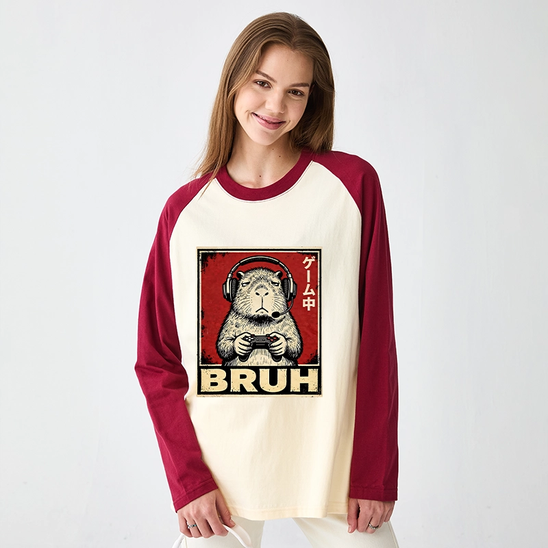 Tokyo-Tiger Funny Capybara Playing Games Raglan Long Sleeve T-shirt