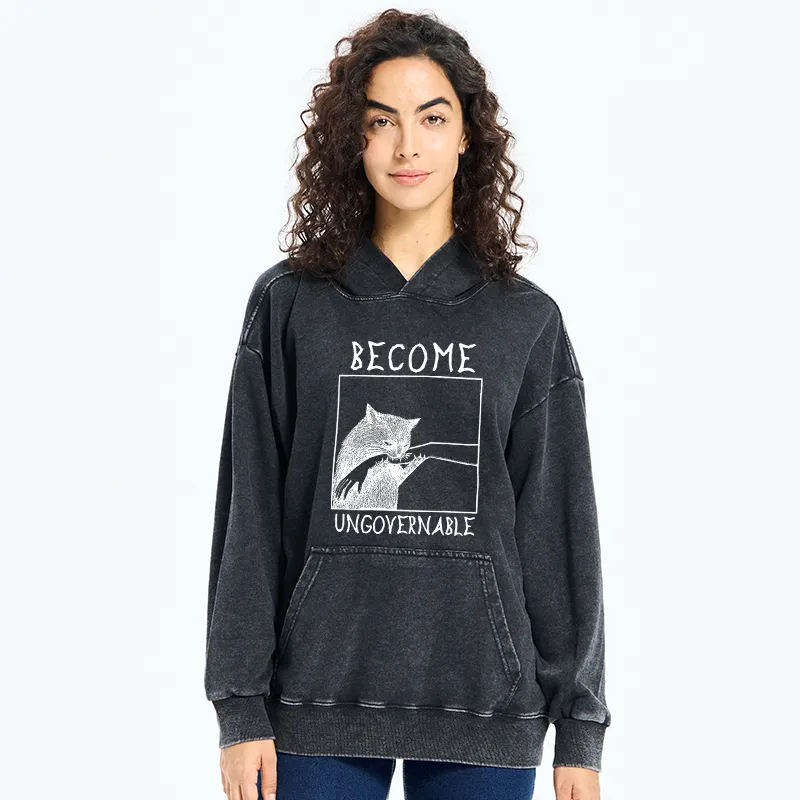 Tokyo-Tiger Cat Biting Arm Washed Hoodie