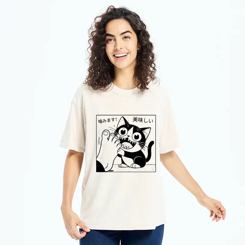 Tokyo-Tiger Cat Chewing Human Feet Washed T-Shirt